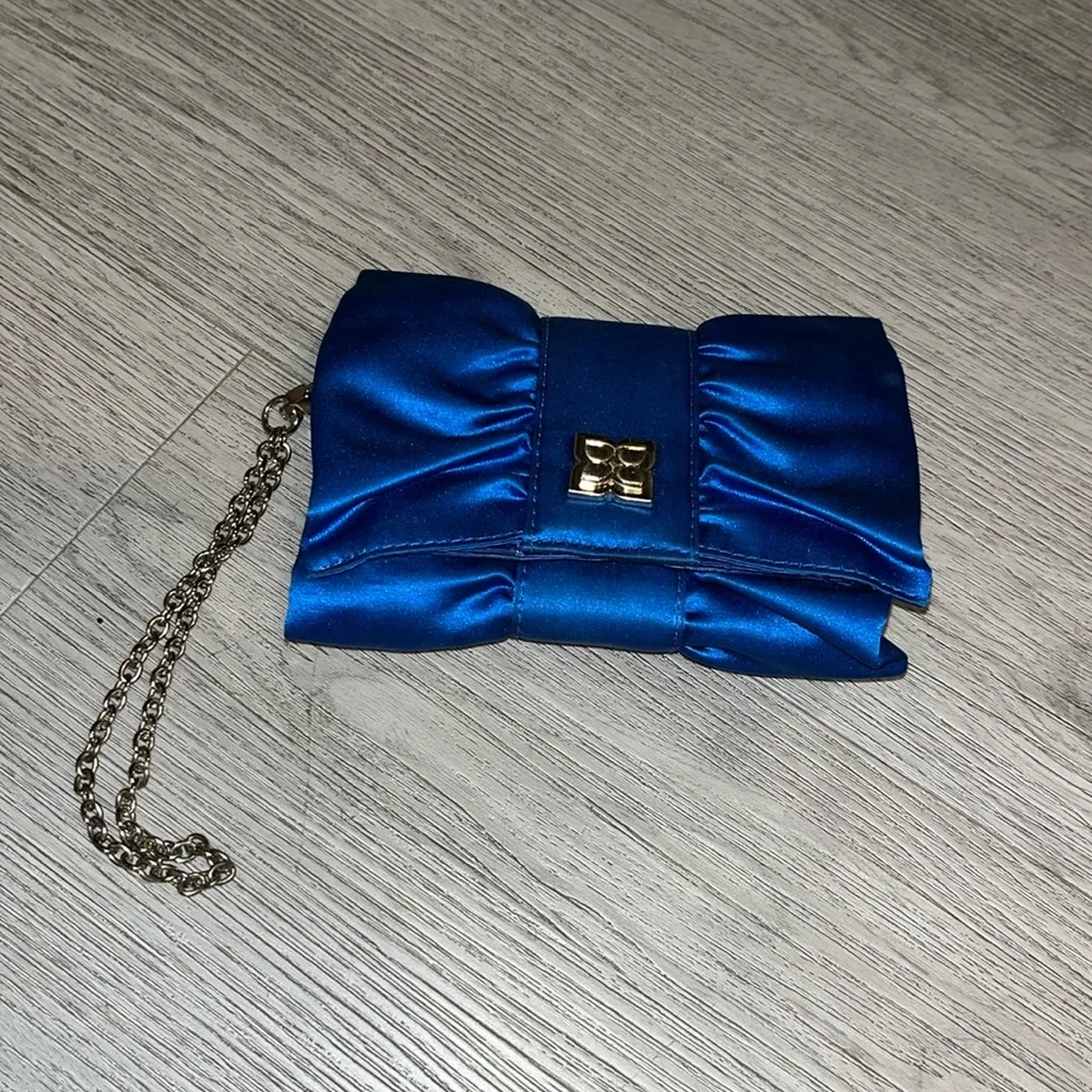 NWOT BCBG royal blue small clutch